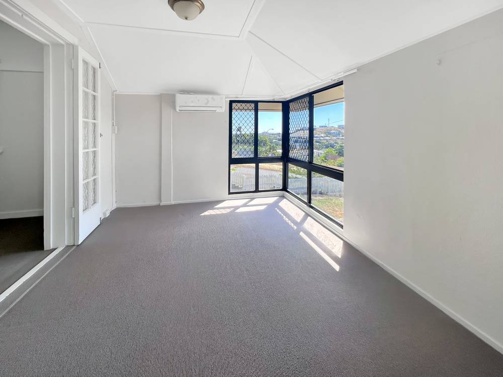 29 Mitchell Street, BOWEN, QLD 4805