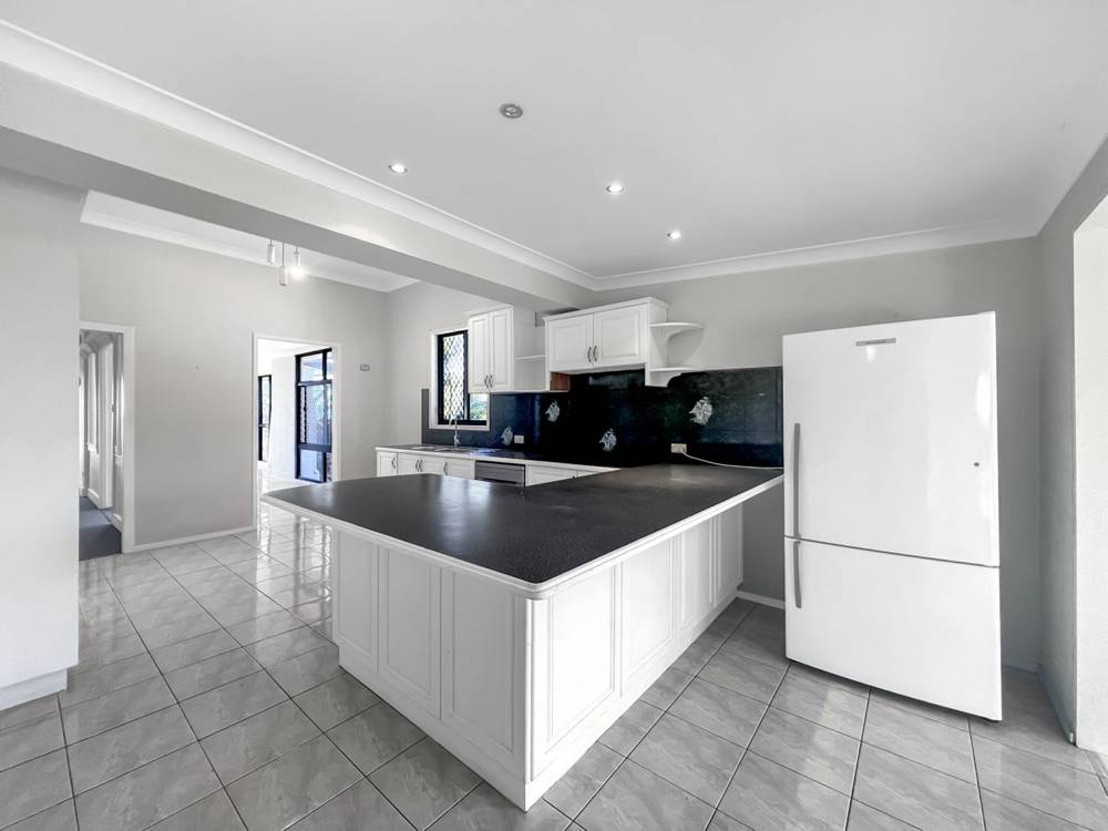 29 Mitchell Street, BOWEN, QLD 4805