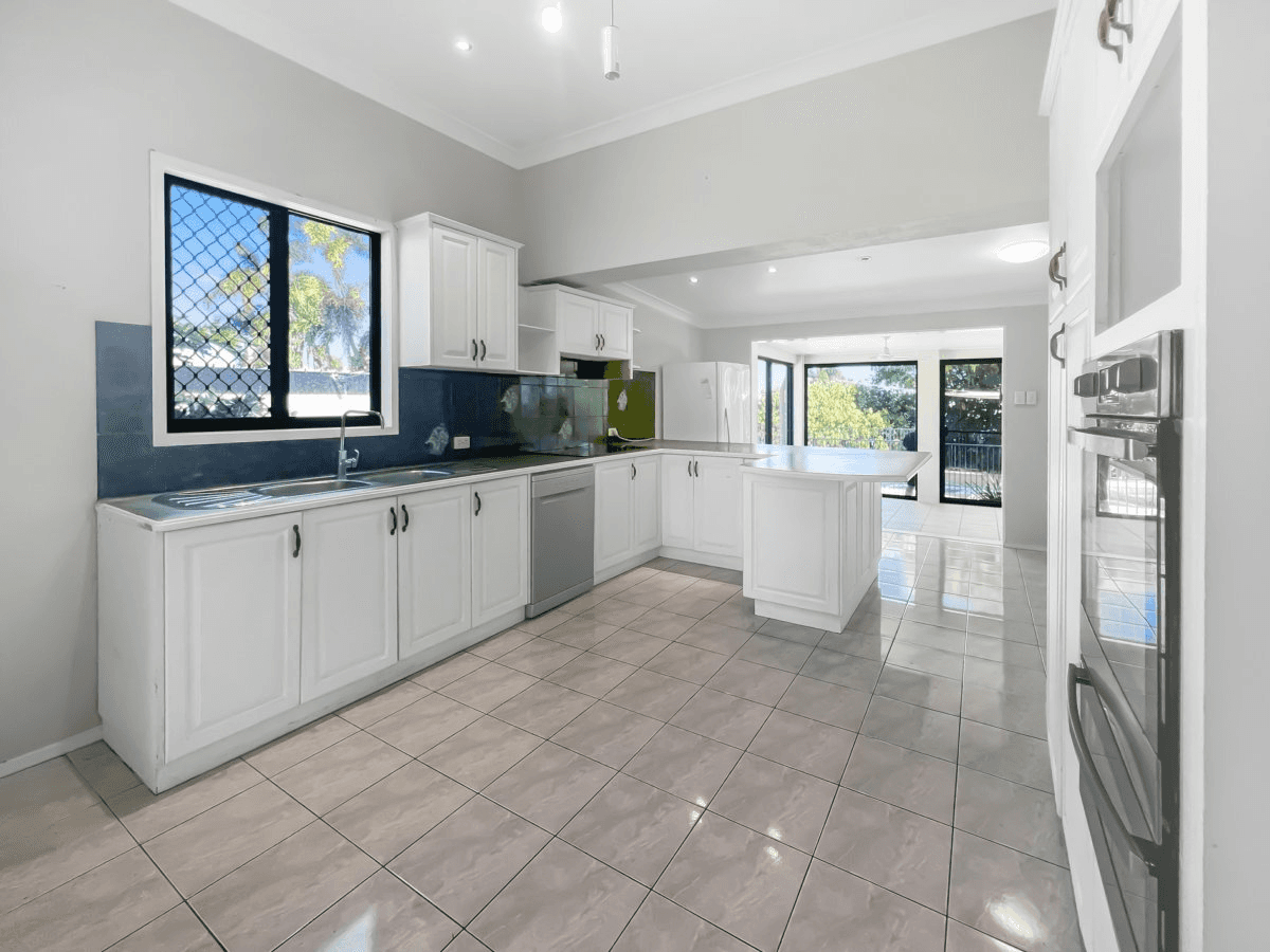 29 Mitchell Street, BOWEN, QLD 4805