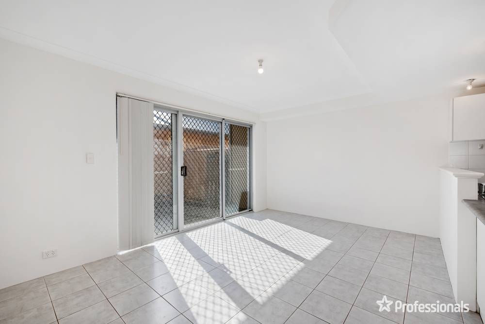 2/18 Gibbs Street, EAST CANNINGTON, WA 6107