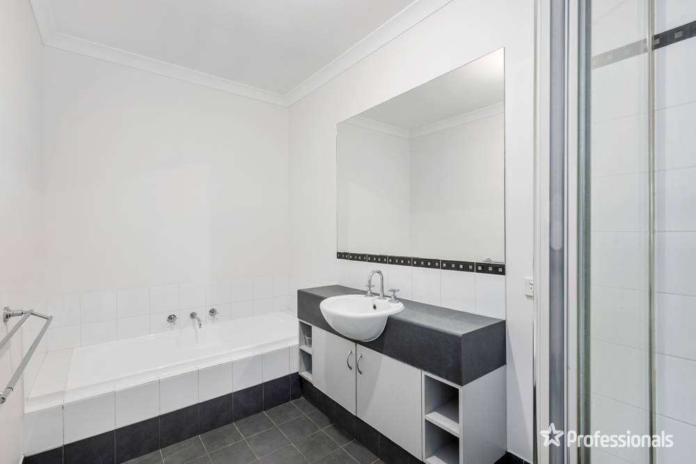 2/18 Gibbs Street, EAST CANNINGTON, WA 6107