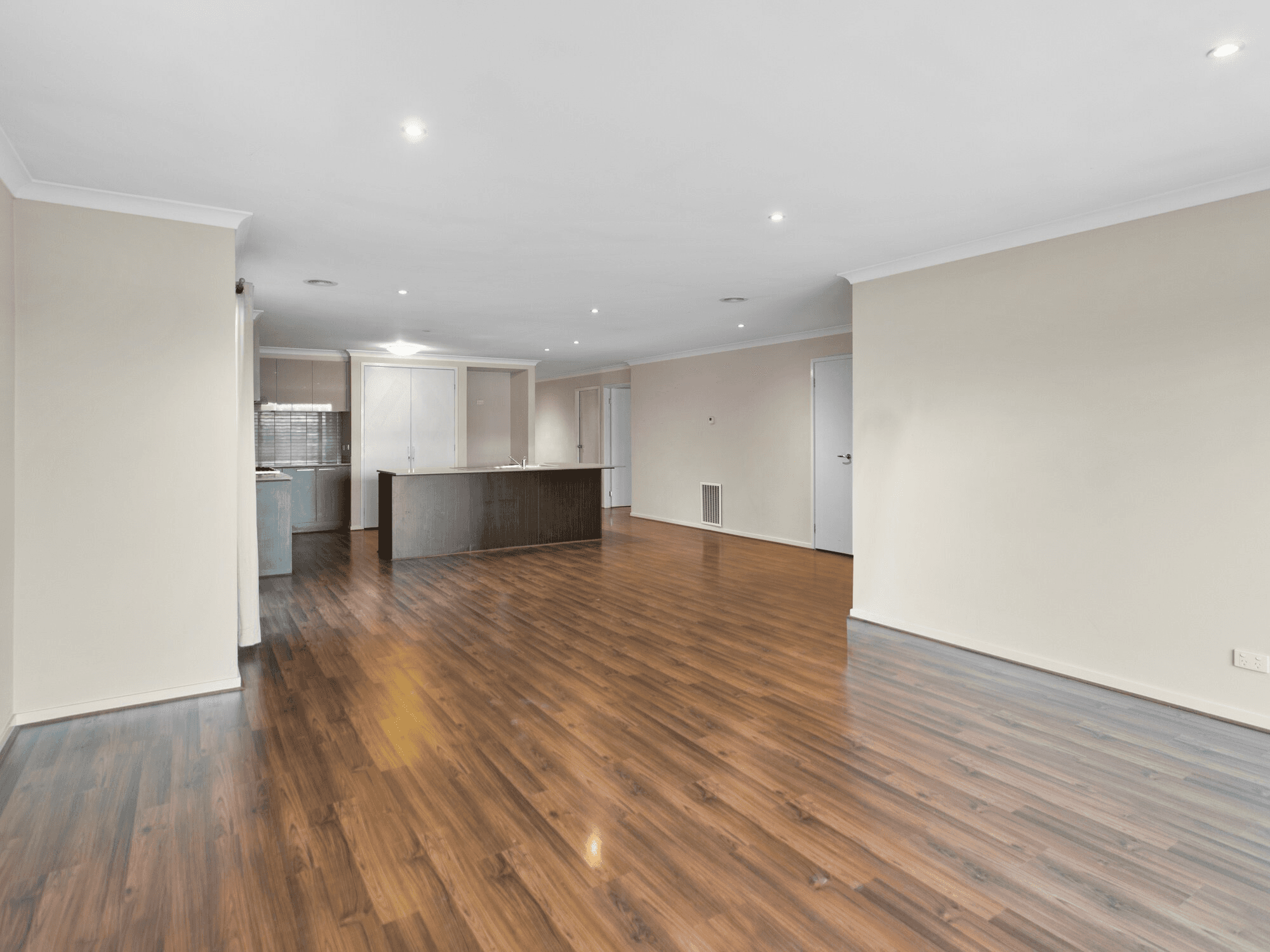 42 Pinrush Rd, Brookfield, VIC 3338