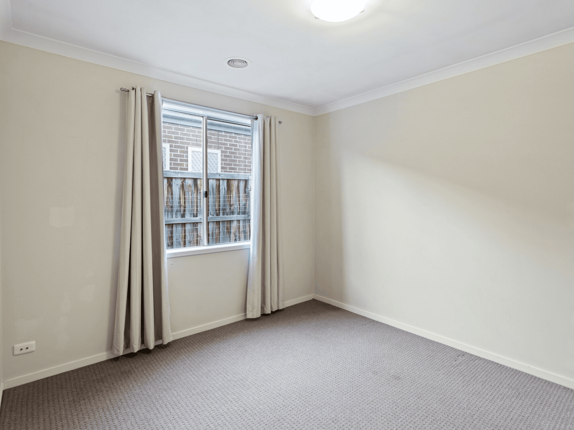 42 Pinrush Rd, Brookfield, VIC 3338