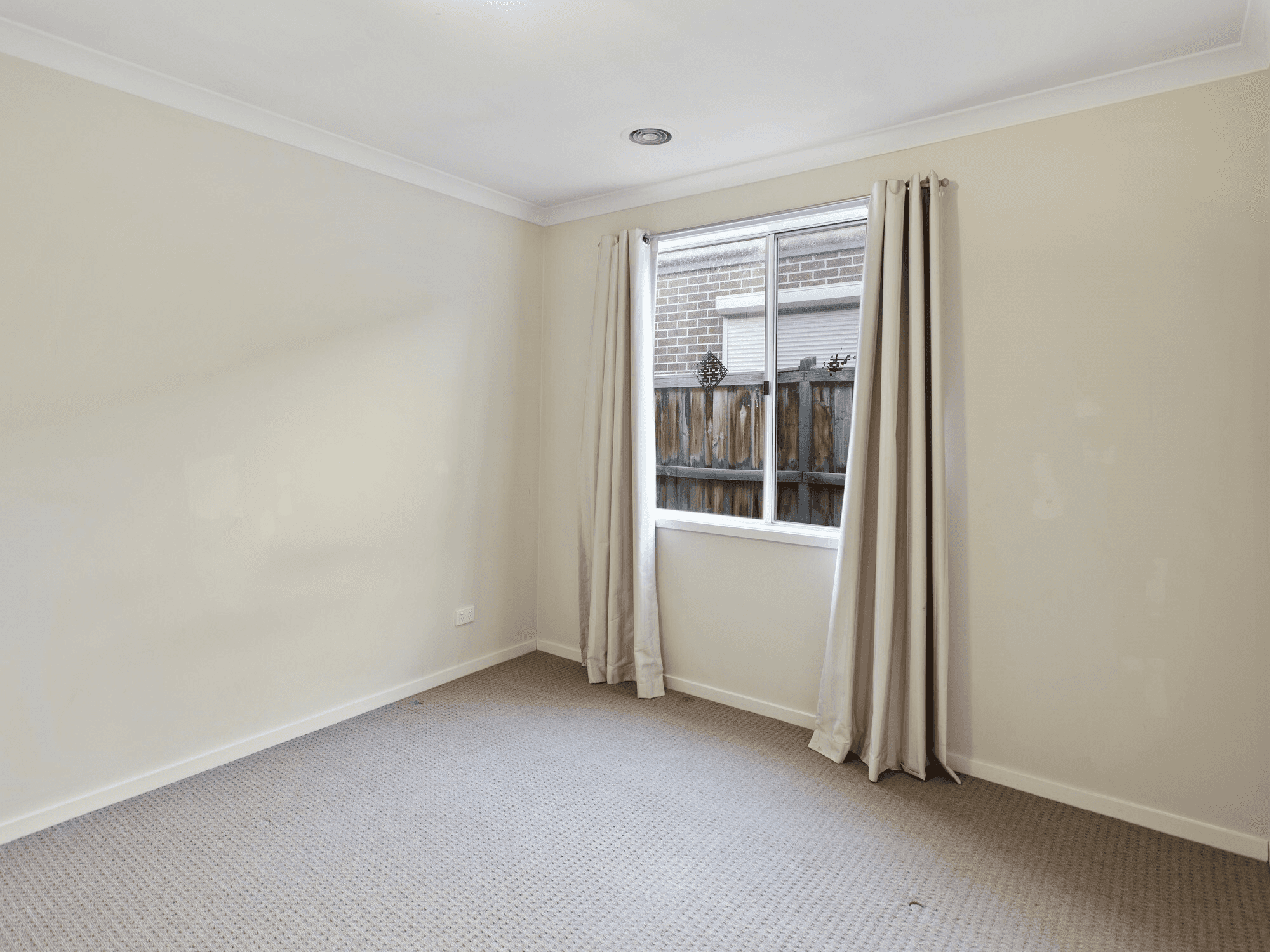 42 Pinrush Rd, Brookfield, VIC 3338