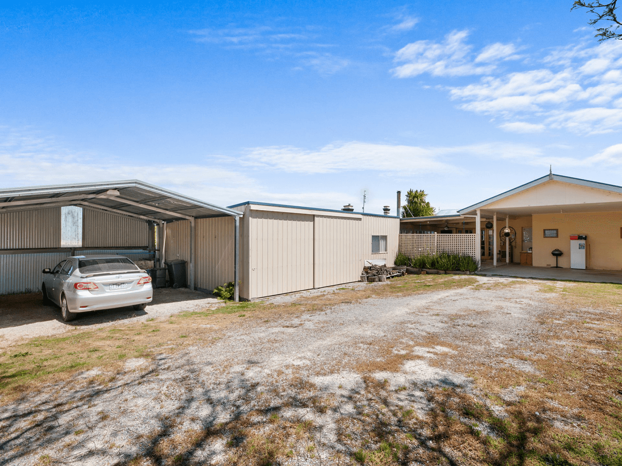 4 Besley Street, BRUTHEN, VIC 3885