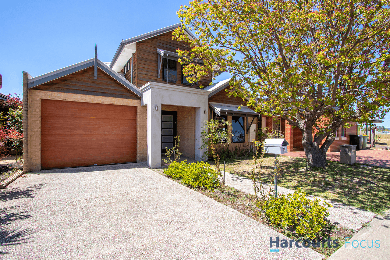 1B Cranbrook Pass, CANNING VALE, WA 6155