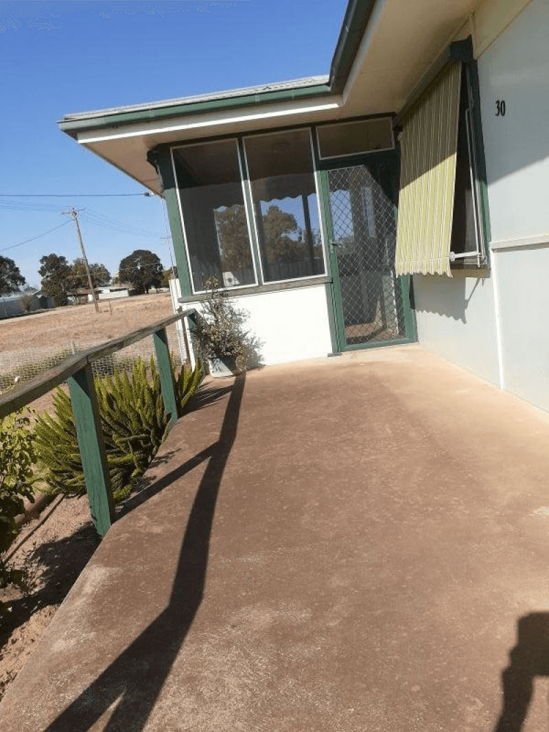 30 La Perouse Street, WAKOOL, NSW 2710