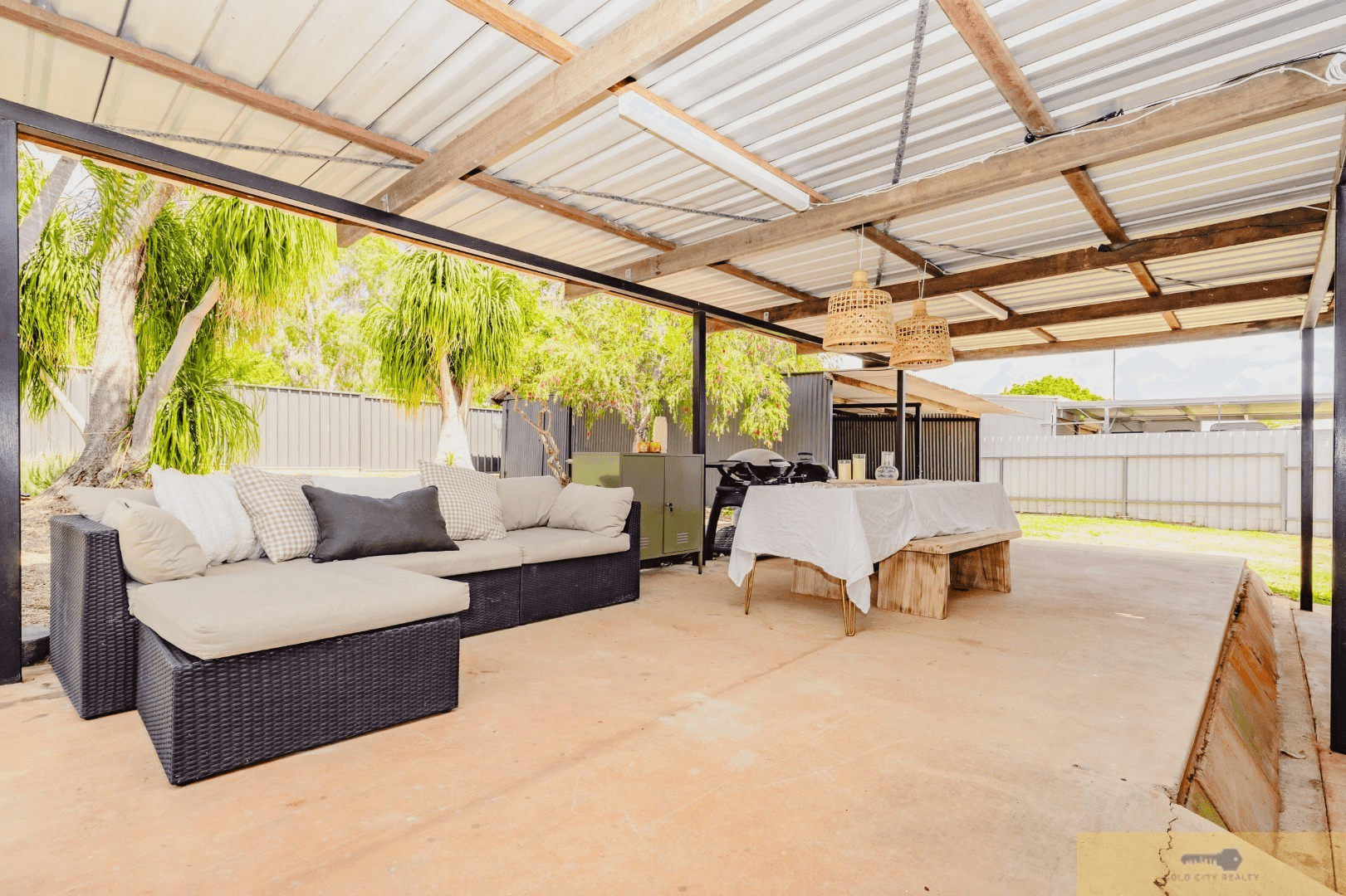 32 King Street, Charters Towers City, QLD 4820