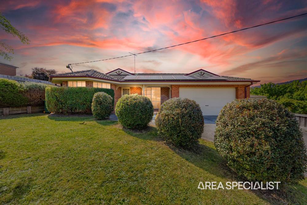 24 Campbell Street, Garfield, VIC 3814