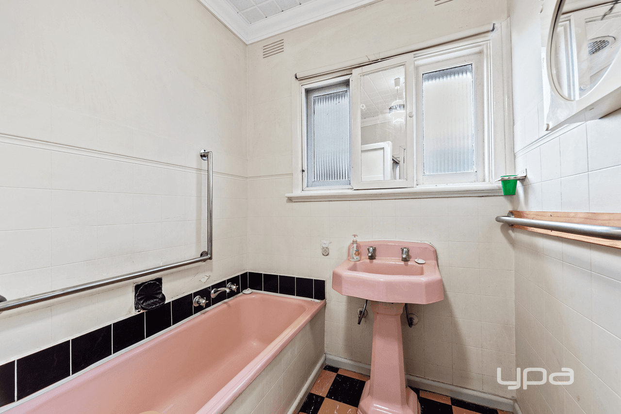 34 Leslie Street, ST ALBANS, VIC 3021