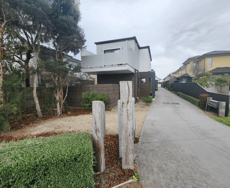 2/11 Nepean Highway, Safety Beach, VIC 3936