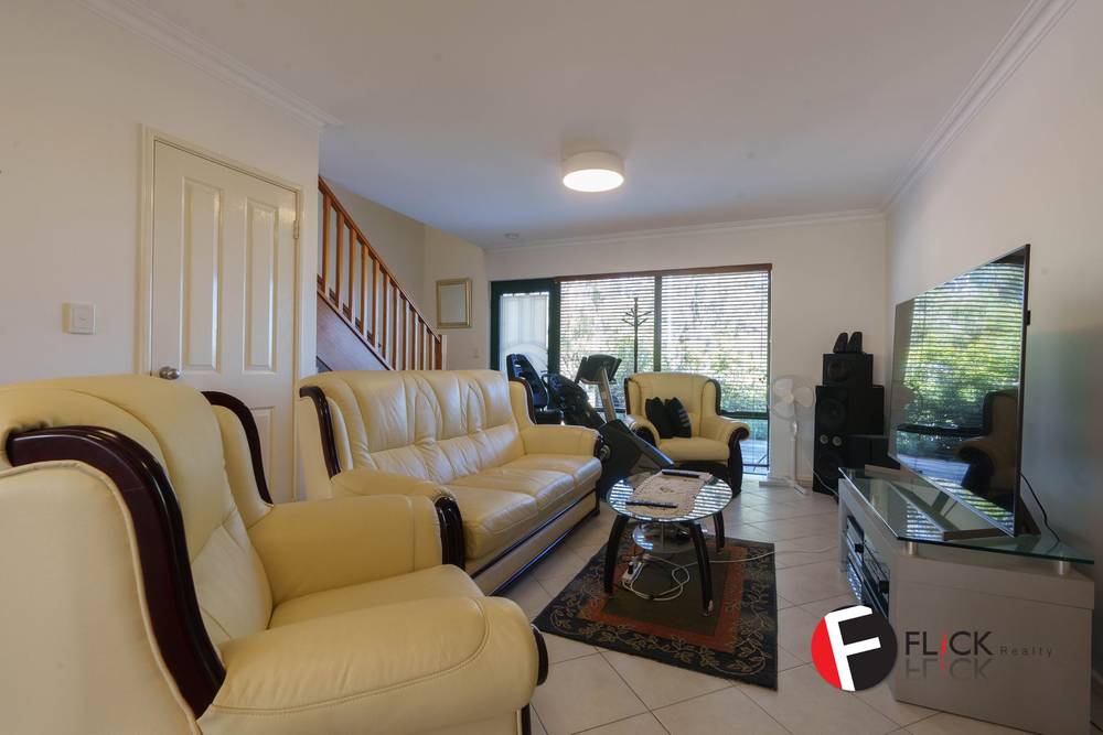 6/1 Piccadilly Circle, Joondalup, WA 6027