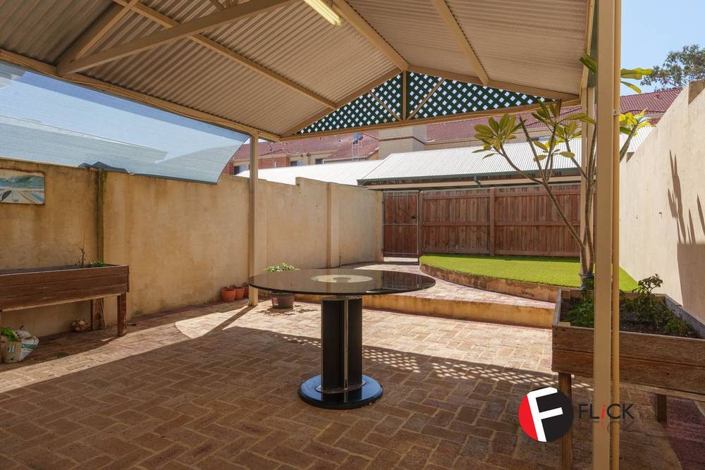 6/1 Piccadilly Circle, Joondalup, WA 6027