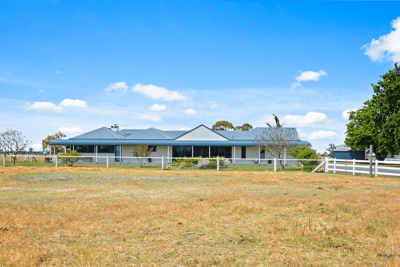 300 Goodwood Road, CAPEL, WA 6271