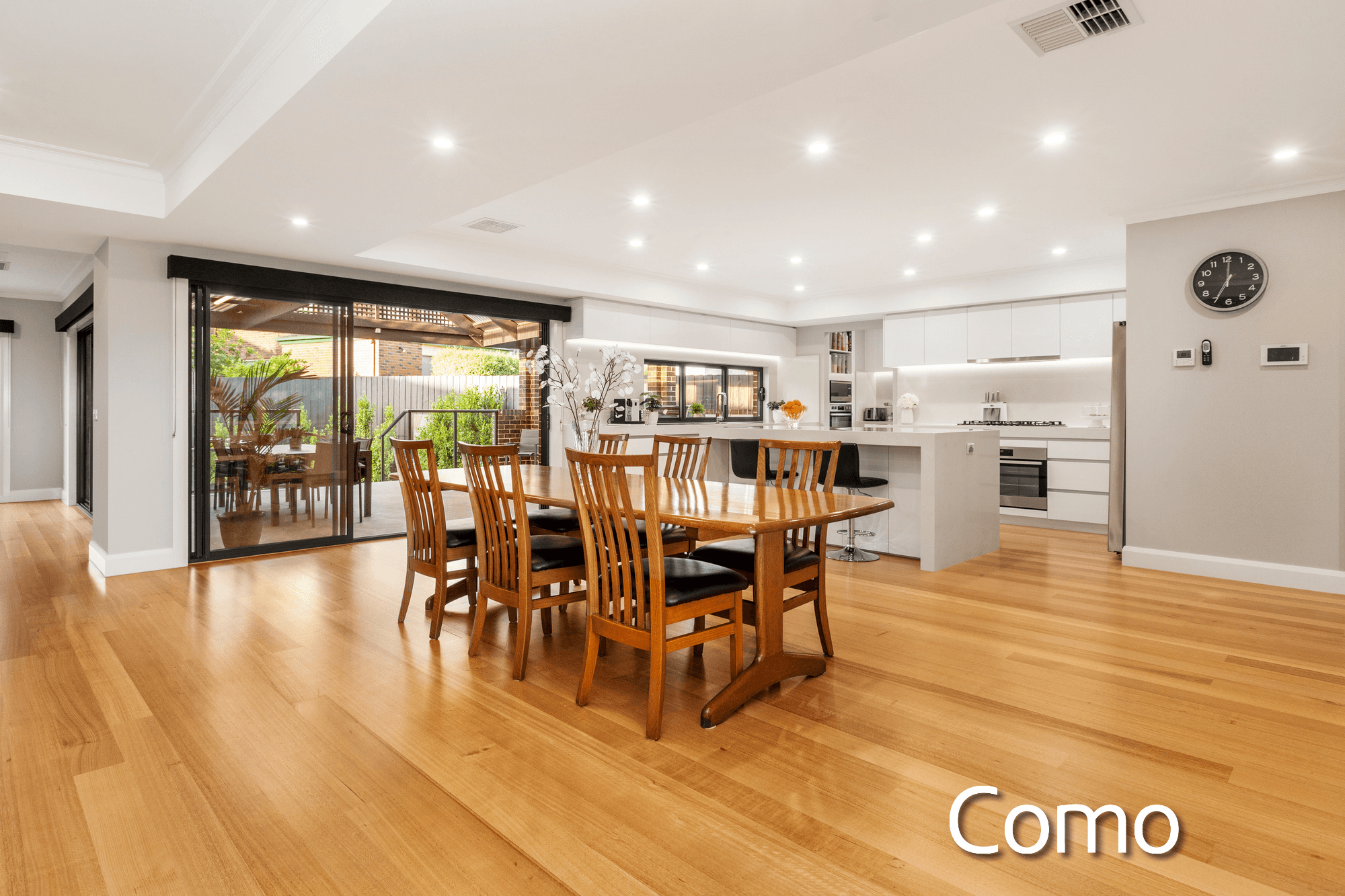 4 Parkview Crescent, BUNDOORA, VIC 3083
