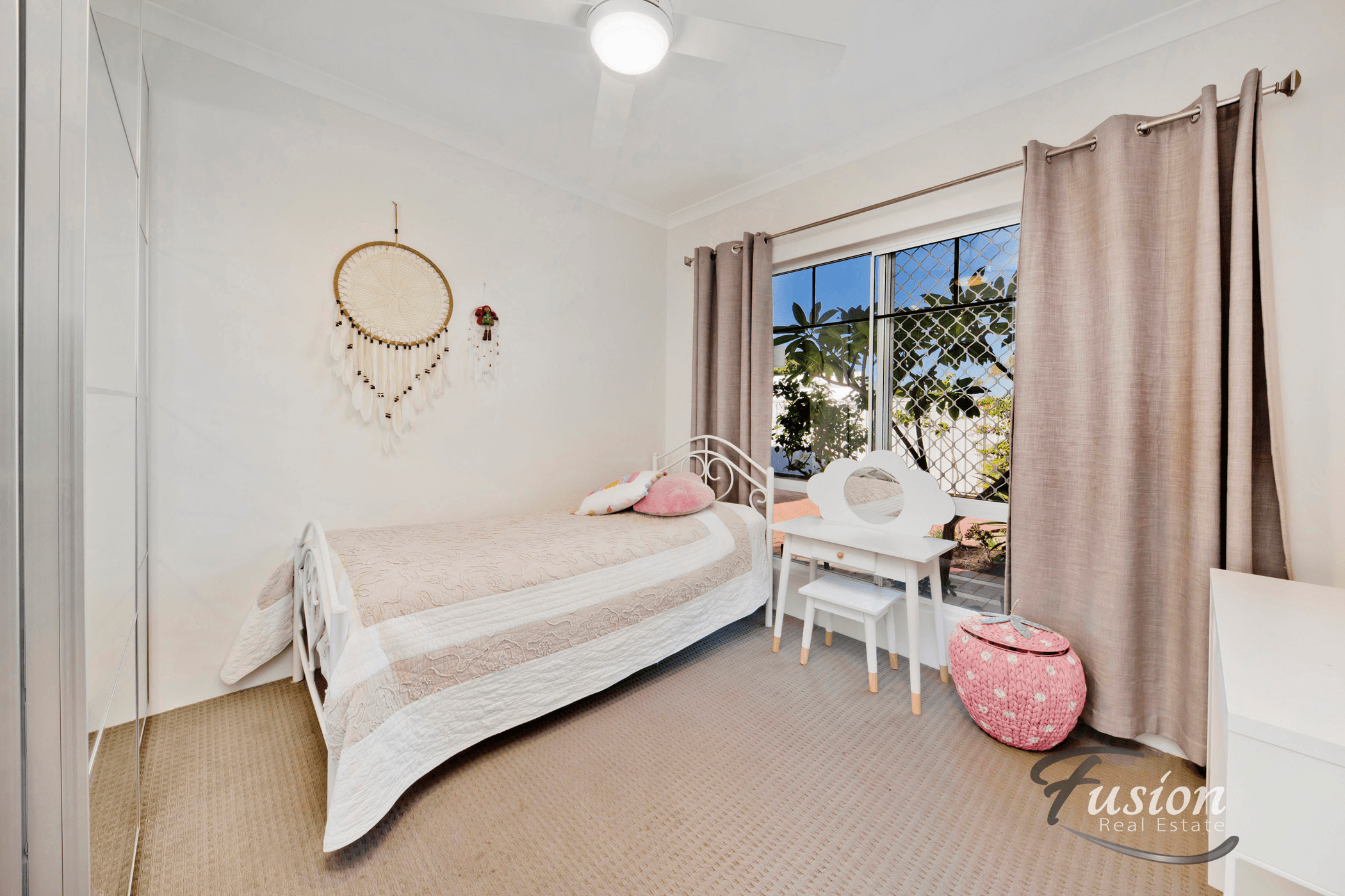 2/69 Stanley Street, SCARBOROUGH, WA 6019