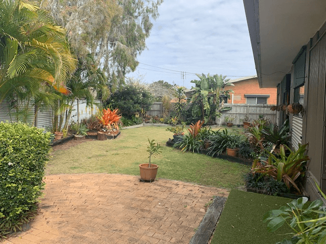 92 TRURO Street, TORQUAY, QLD 4655