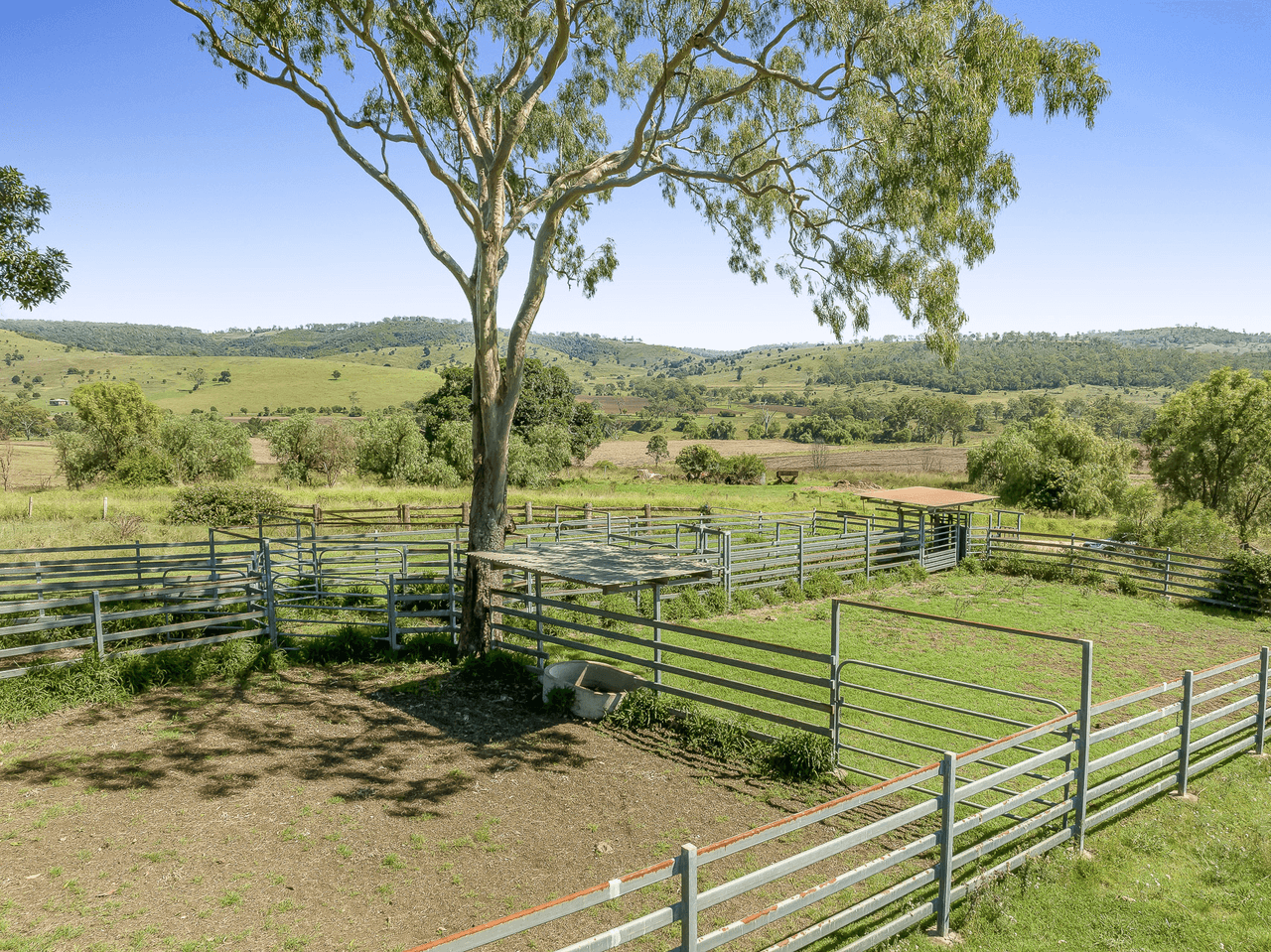 "Don-Toria Downs" Schultz Road, COALBANK, QLD 4352