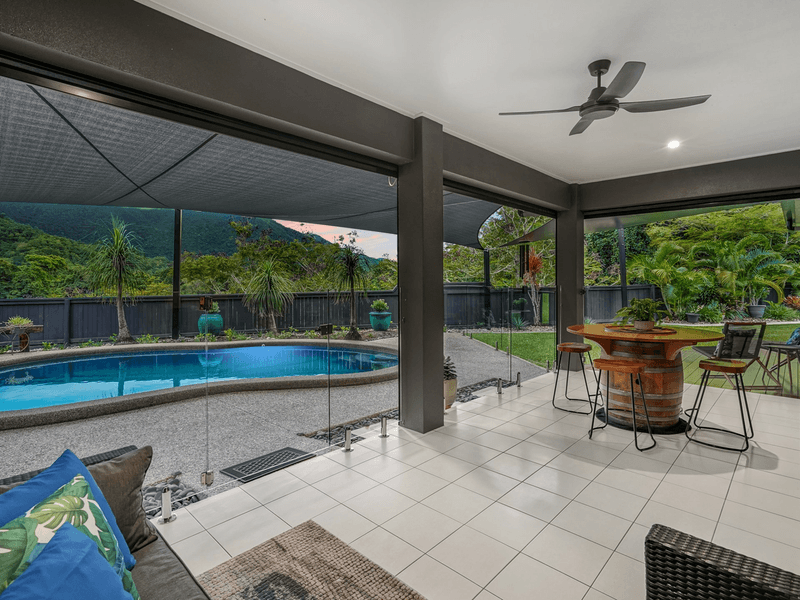 14 Lum Jim Street, REDLYNCH, QLD 4870