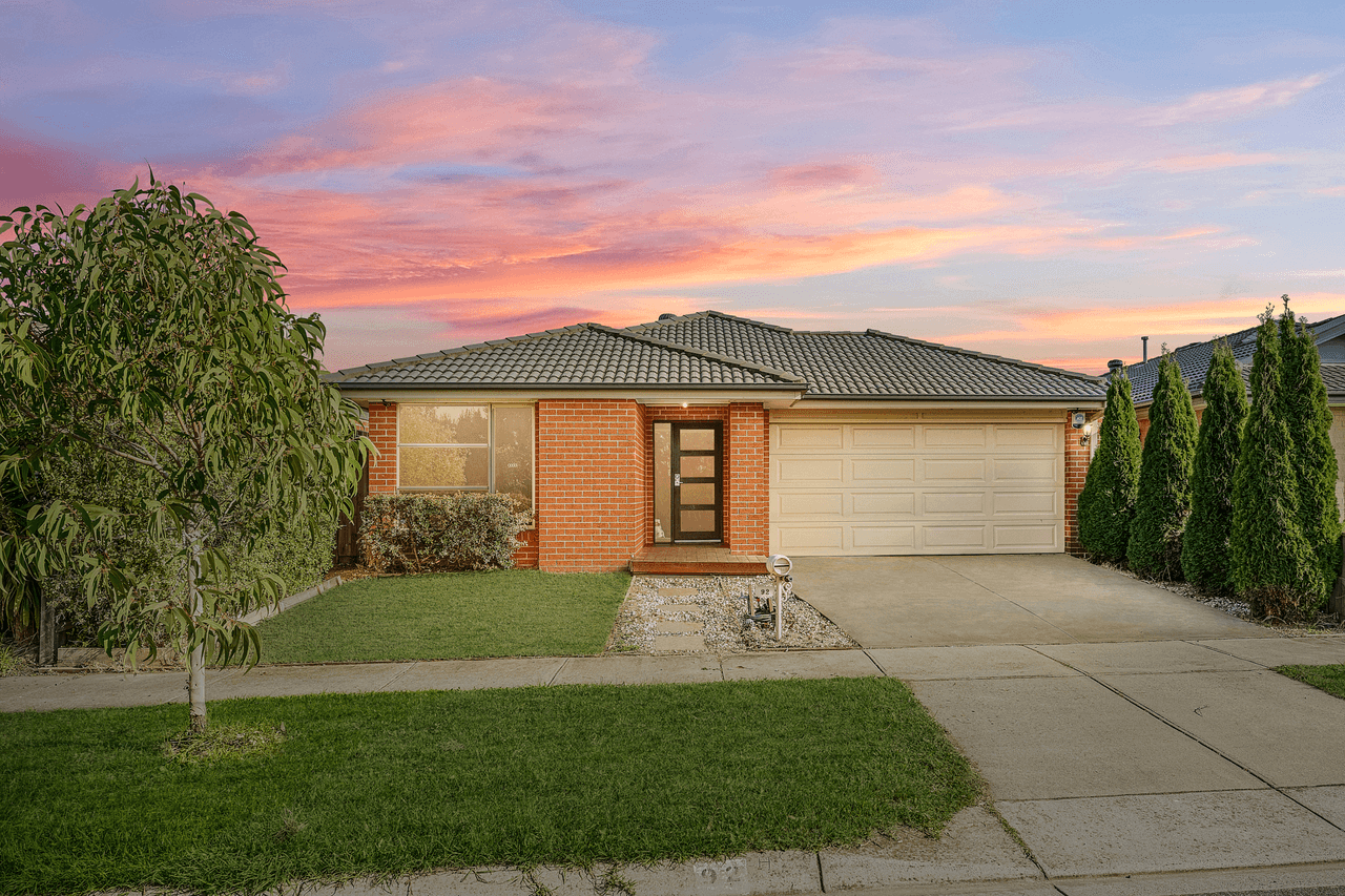 92 Glenelg Street, CLYDE NORTH, VIC 3978