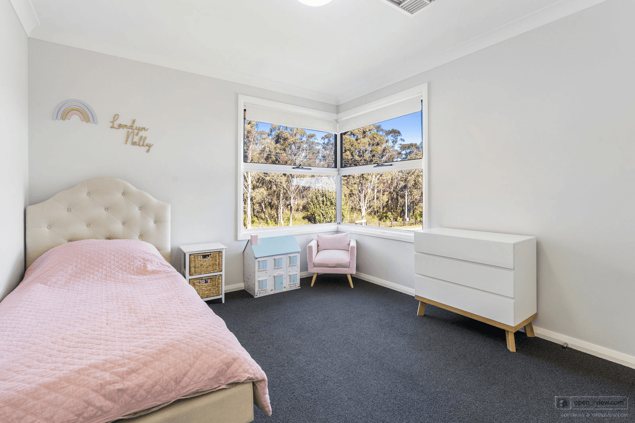 82A Longhurst Street, ORAN PARK, NSW 2570