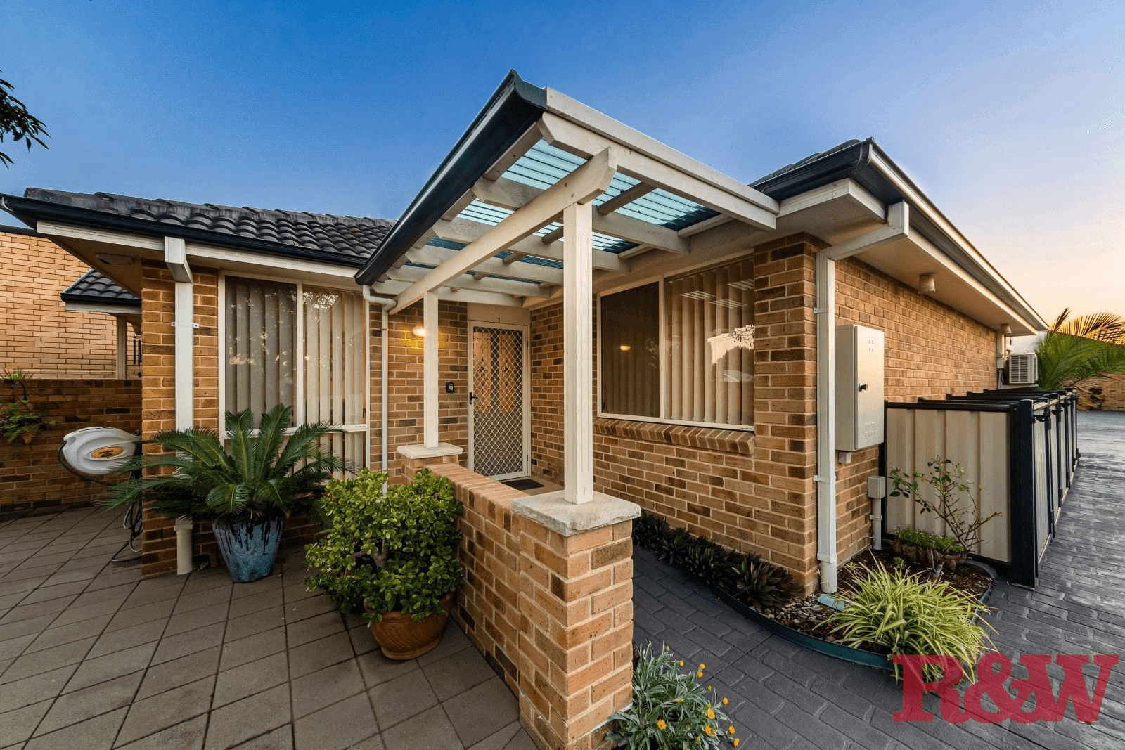 1/217 Blackwall Road, Woy Woy, NSW 2256