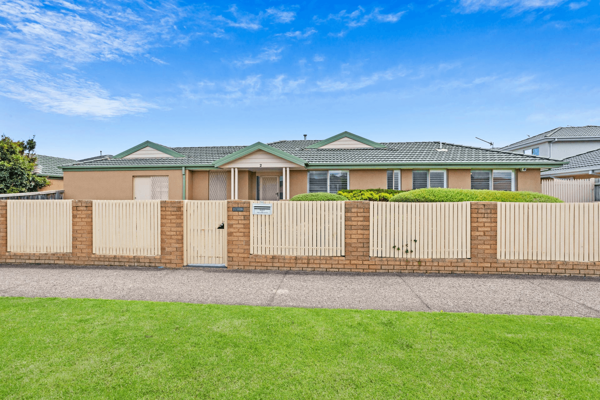 2/102B Country Club Drive, Safety Beach, VIC 3936