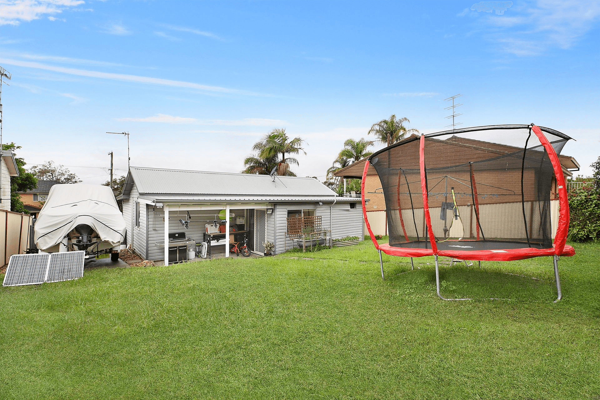 10 Grandview Parade, Gorokan, NSW 2263