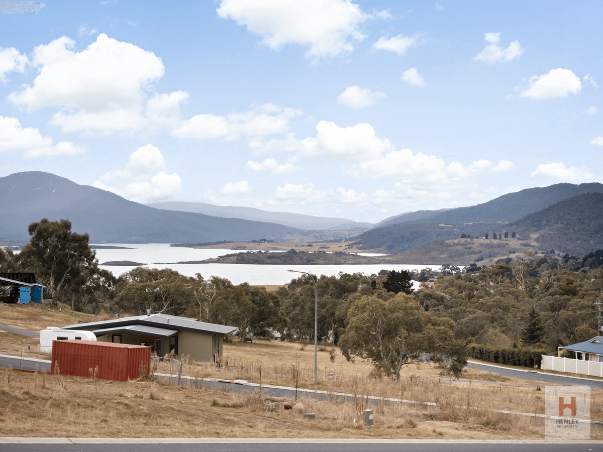 31 Heysen Drive, East Jindabyne, NSW 2627