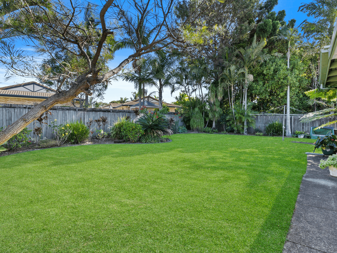 45 Thomas Street, WYNNUM, QLD 4178