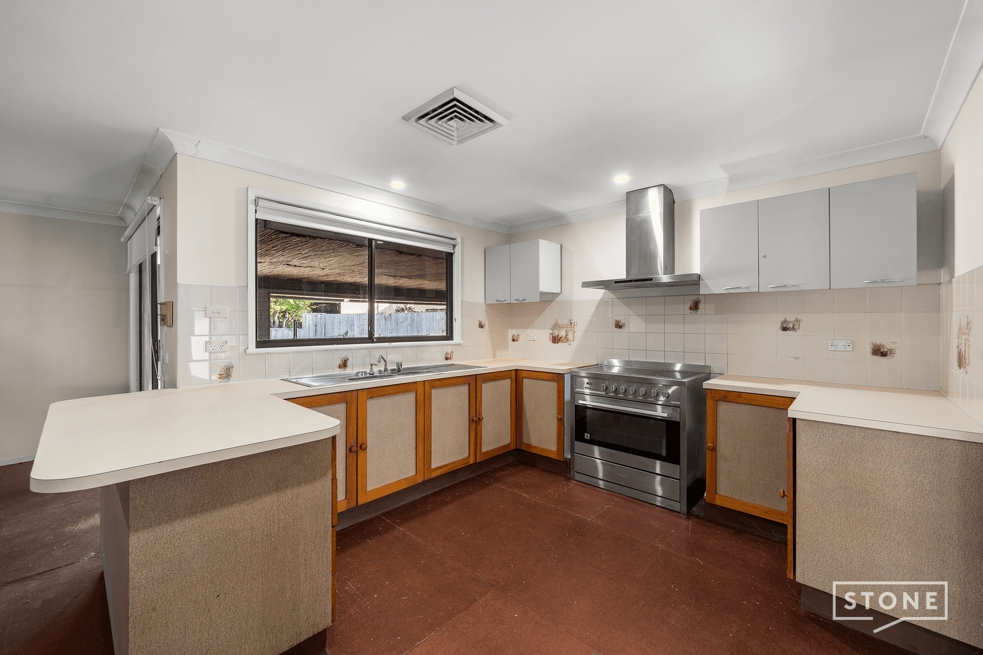 28 Wolseley Road, McGraths Hill, NSW 2756