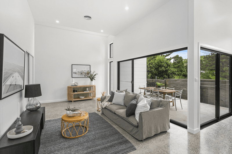 2/16 Baudin Avenue, SHELL COVE, NSW 2529