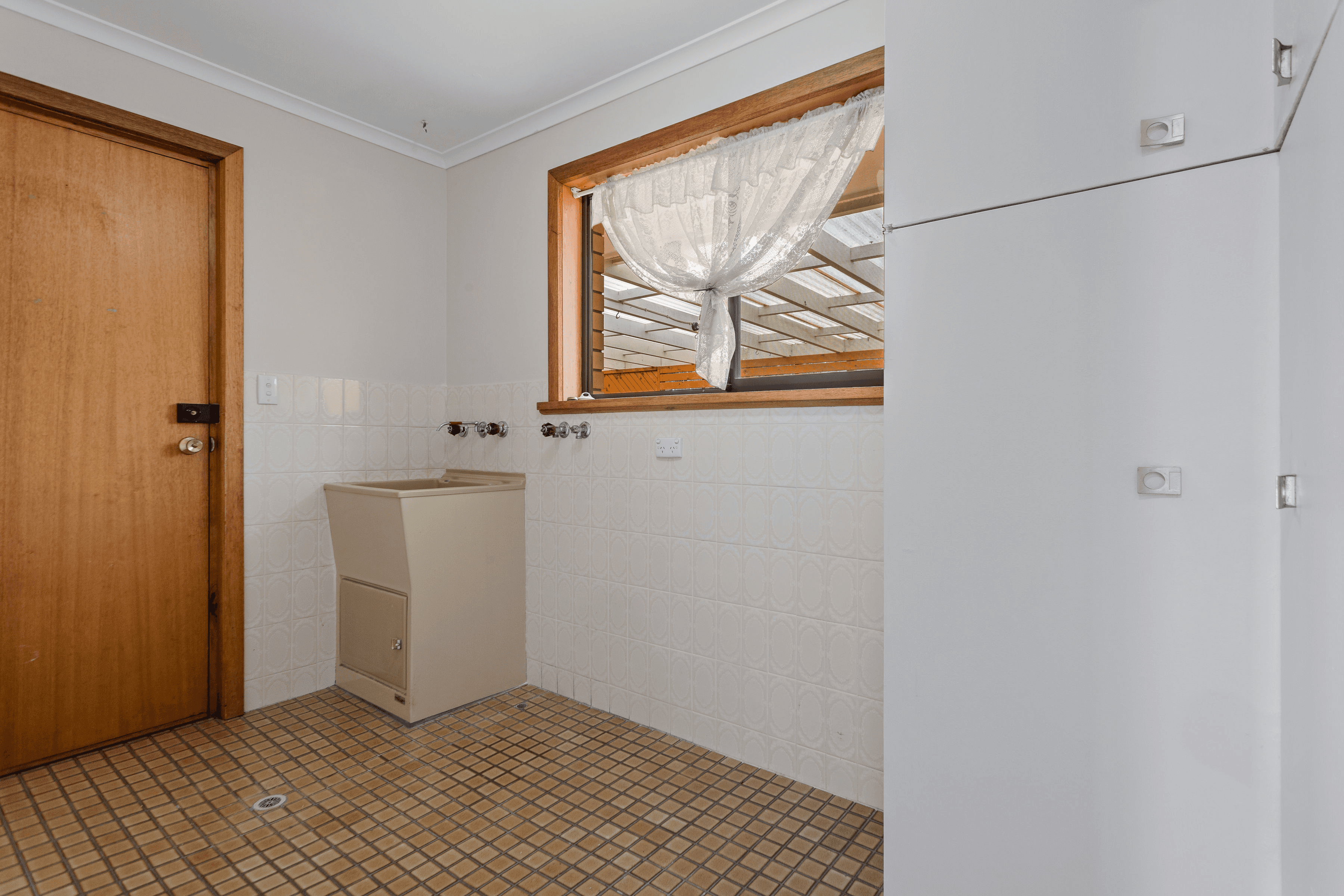 10 Kiama Avenue, Port Lincoln, SA 5606