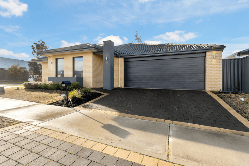 133 Wintergreen Crescent, TREEBY, WA 6164