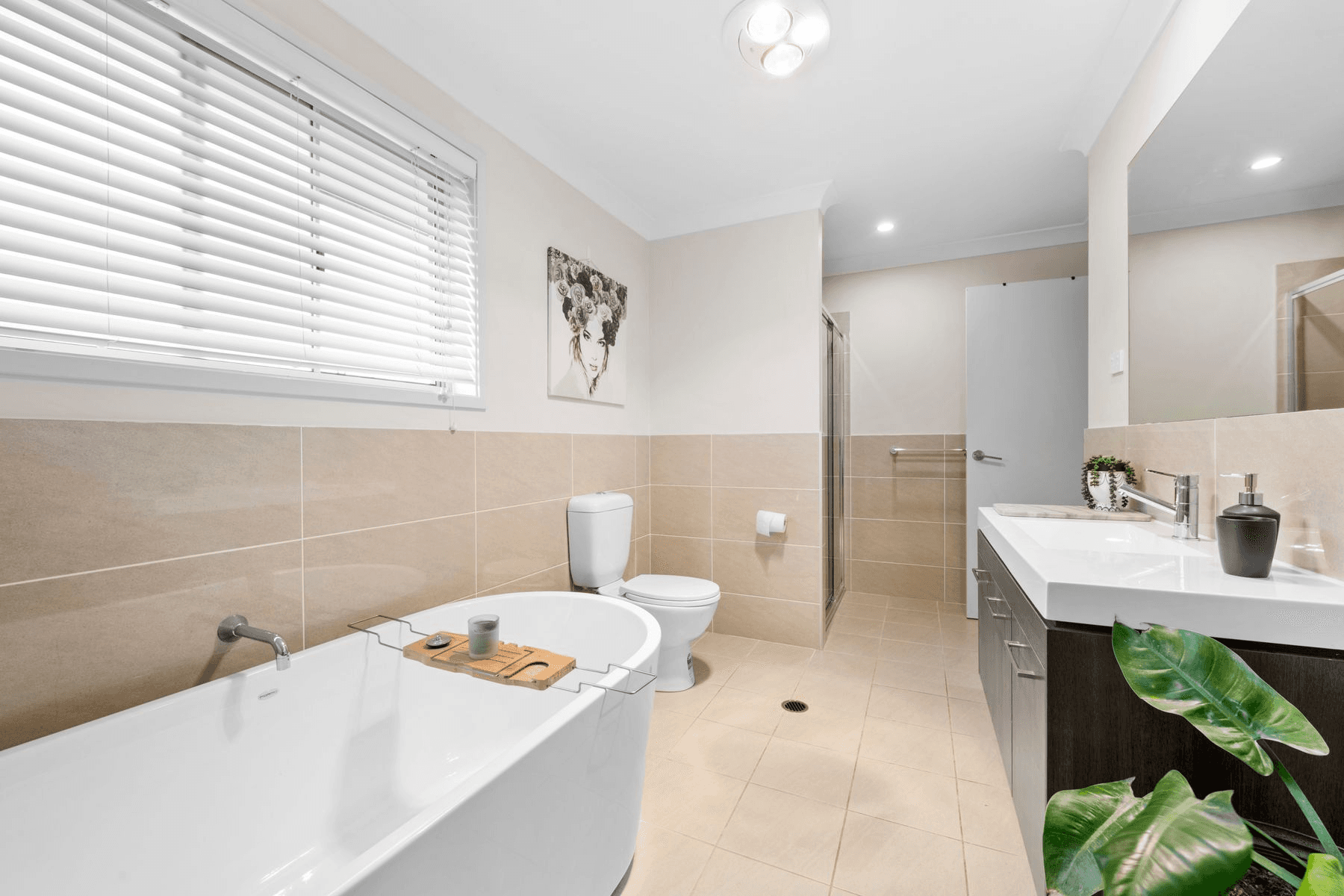 12 Mistview Circuit, FORRESTERS BEACH, NSW 2260