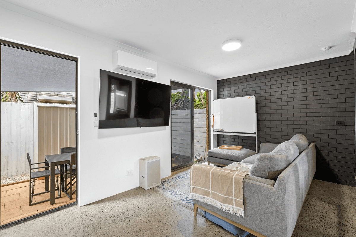 5/9 Proud Street, Labrador, QLD 4215