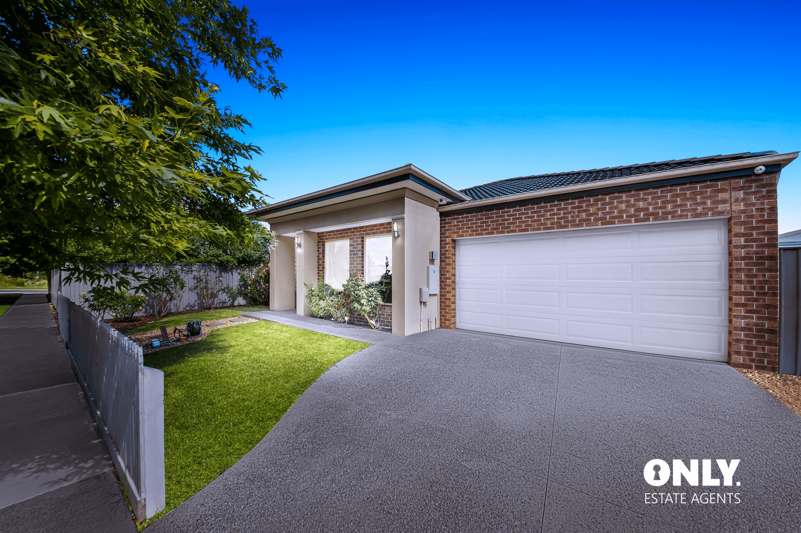 21 Northumbria Street, Cranbourne East, VIC 3977