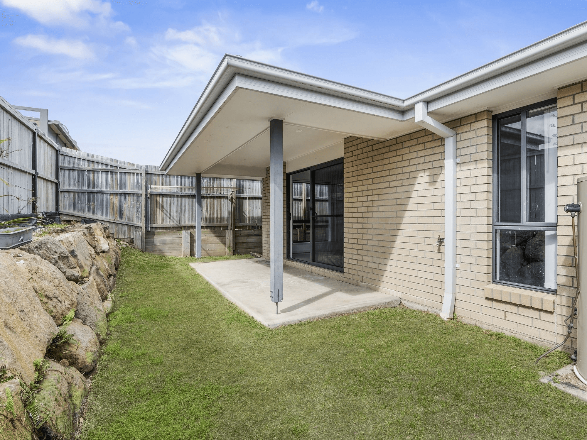 18 Tappen Street, YARRABILBA, QLD 4207