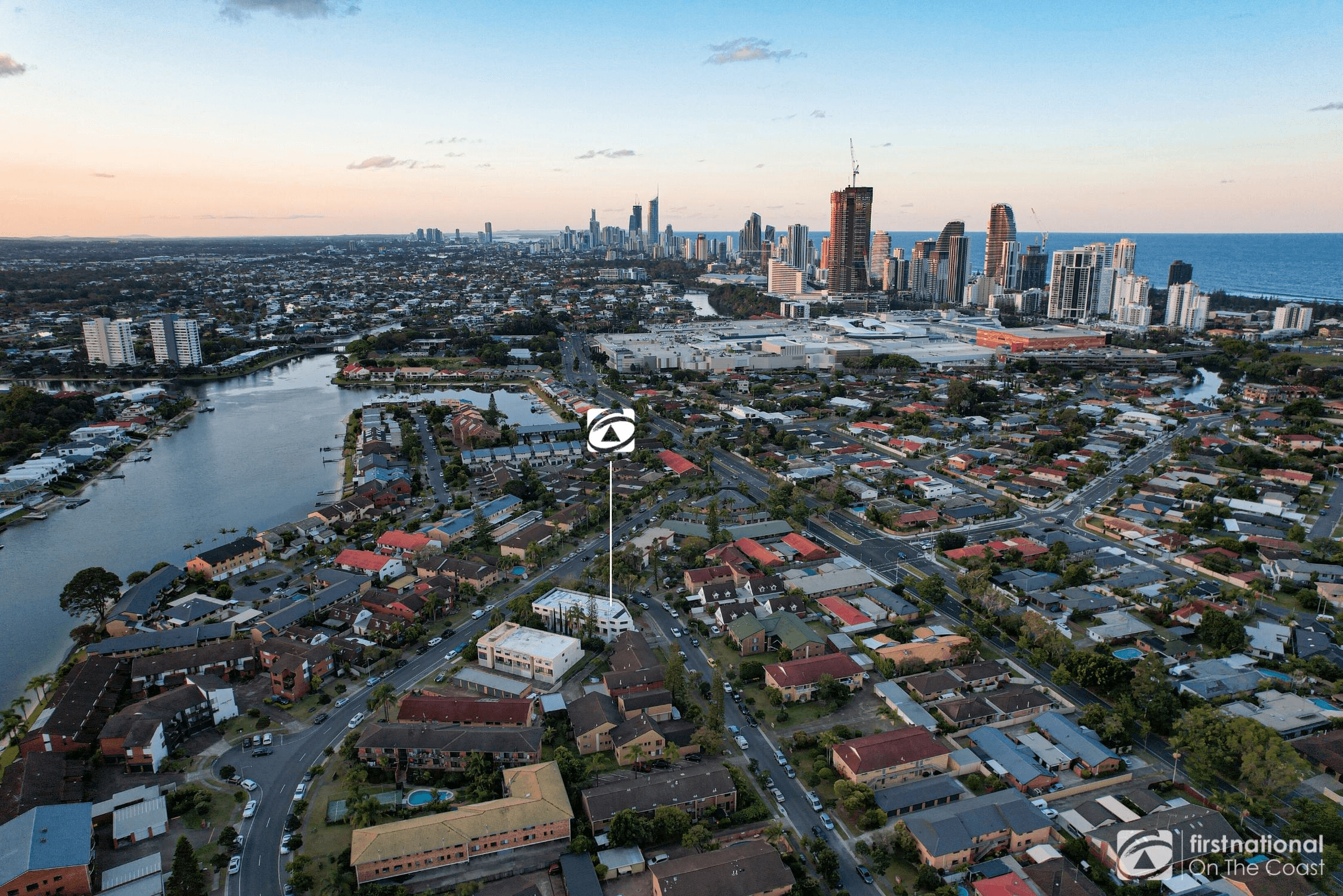 5/8 Duet Drive, MERMAID WATERS, QLD 4218