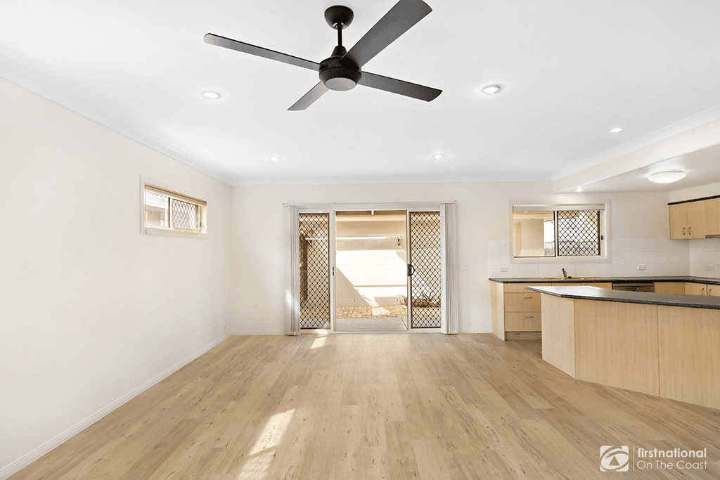 2/94 Sunshine Parade, MIAMI, QLD 4220