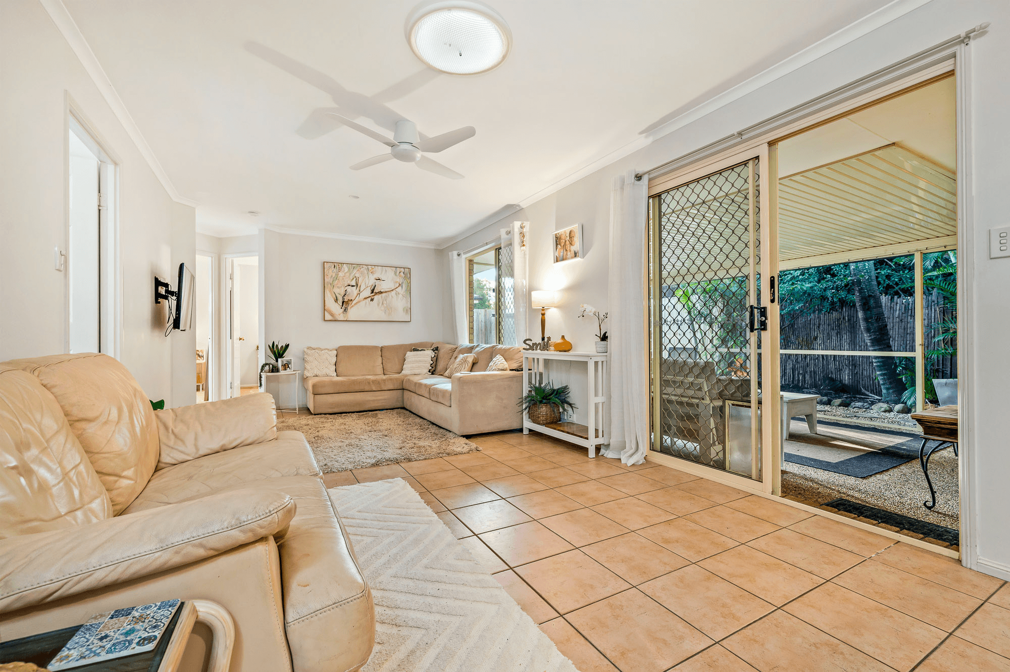 3 Mangrove Court, Rothwell, QLD 4022