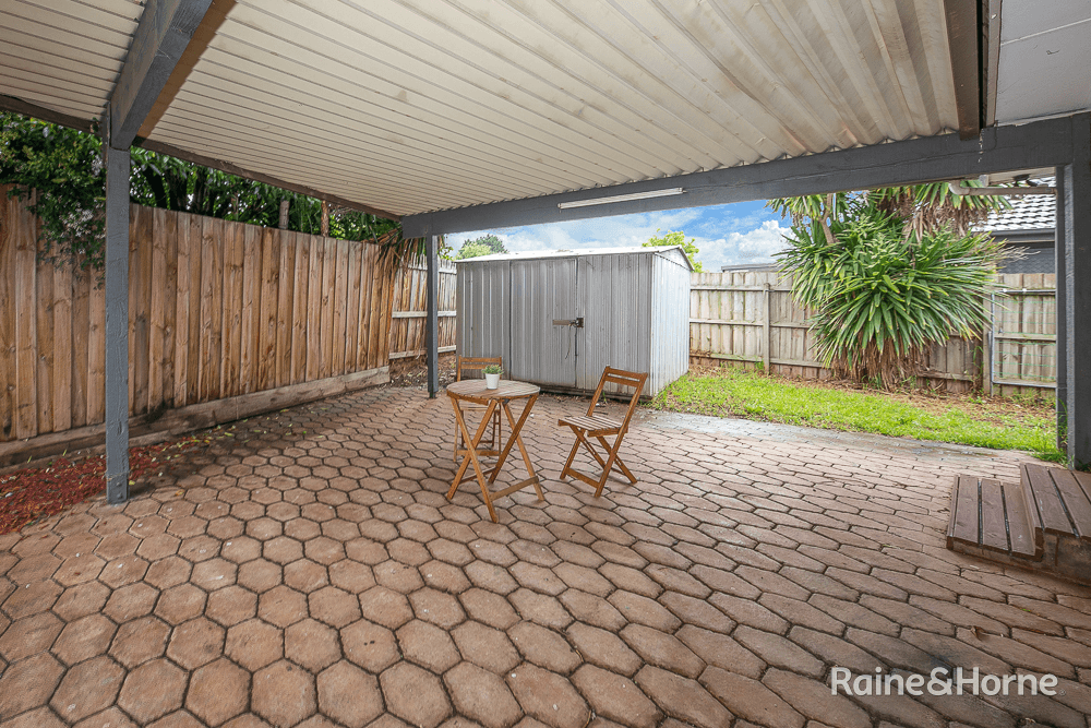 6 Lancaster Way, MELTON WEST, VIC 3337