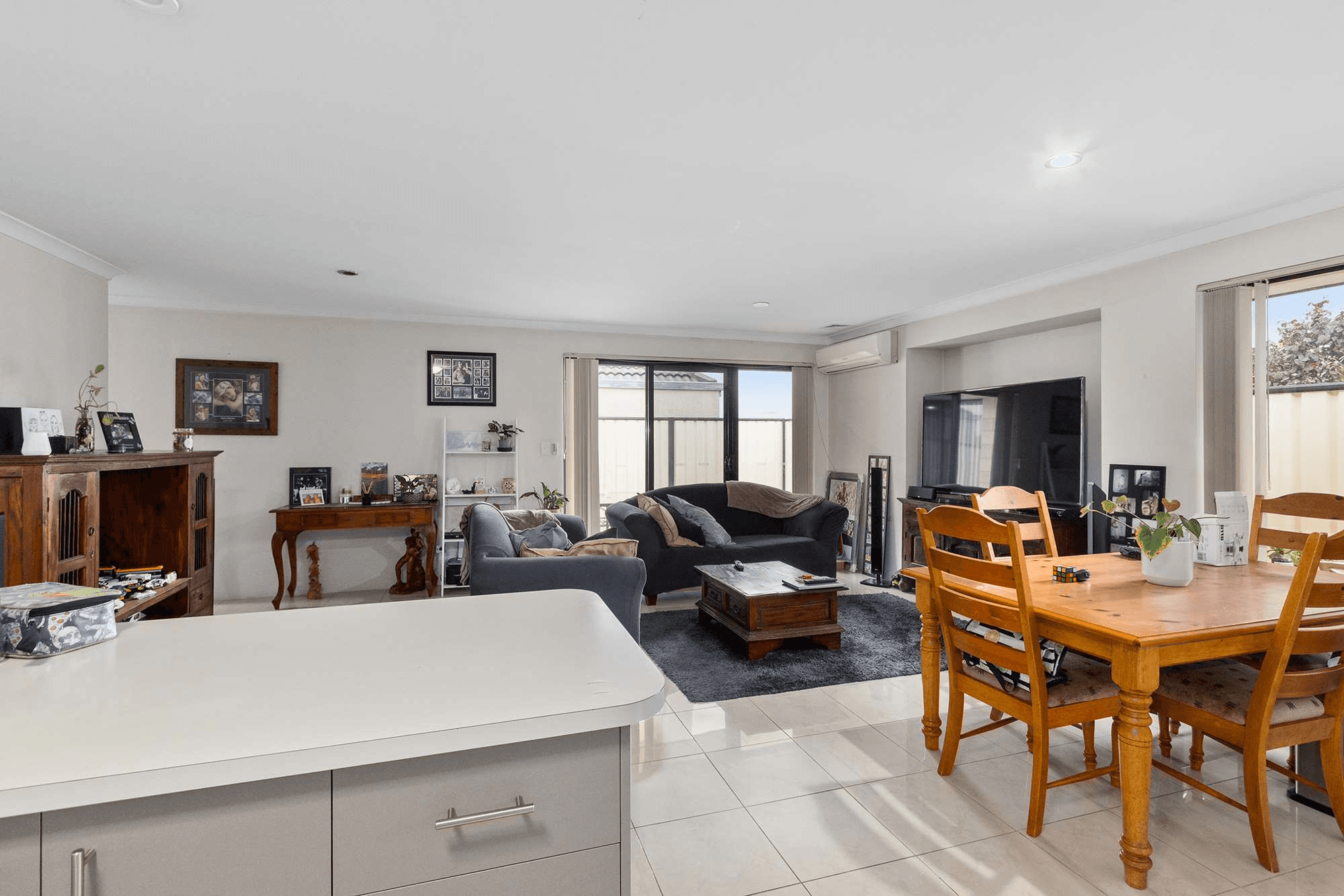 A/8 Randazzo Way, YANGEBUP, WA 6164