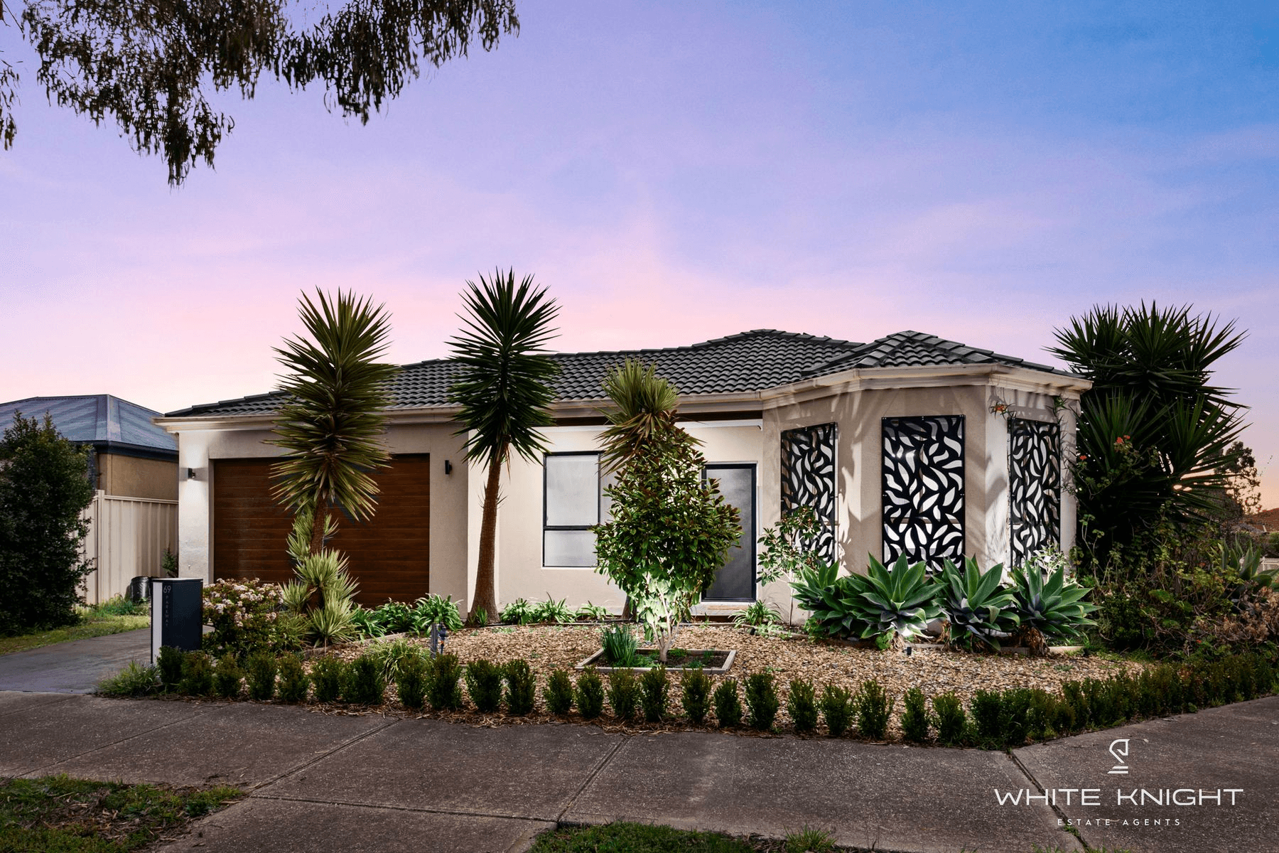 69 The Parkway, CAROLINE SPRINGS, VIC 3023