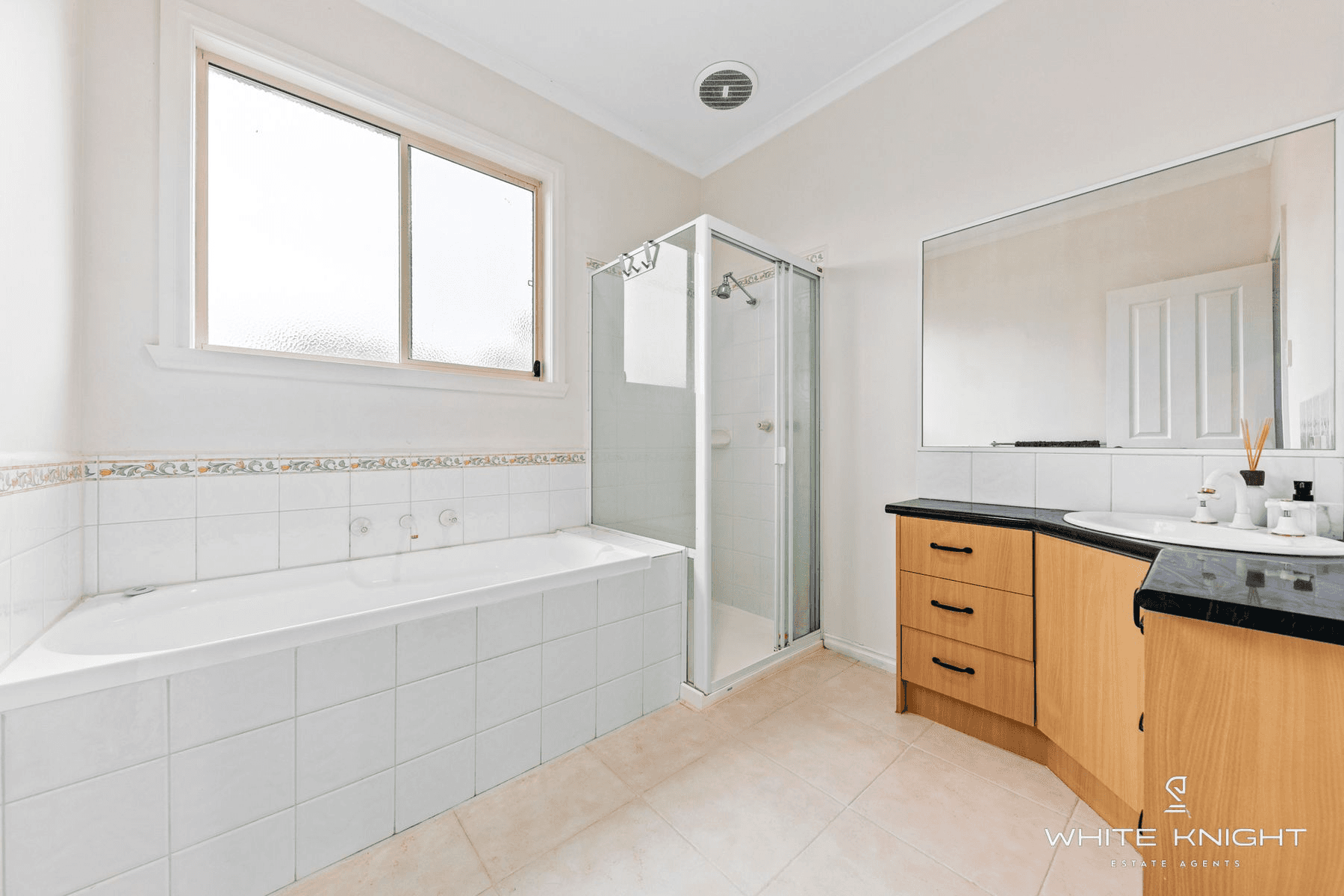 69 The Parkway, CAROLINE SPRINGS, VIC 3023