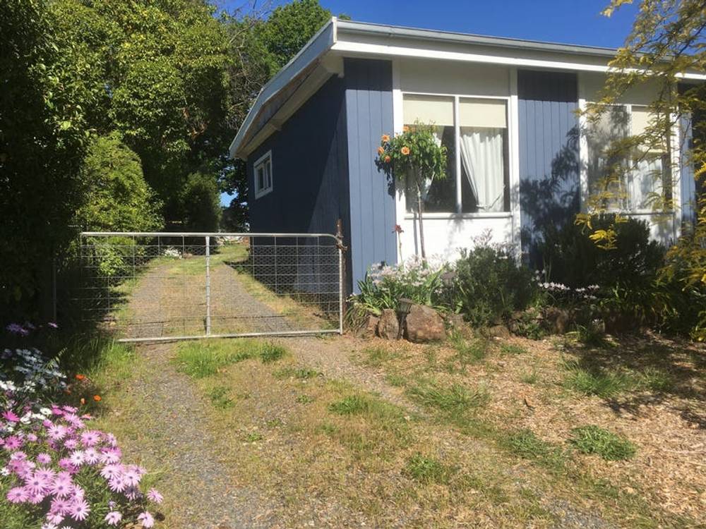 13 Trout Stream Way, MACS COVE, VIC 3723