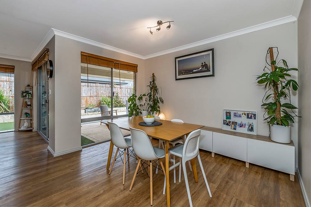 7 Golden Bay Drive, Golden Bay, WA 6174