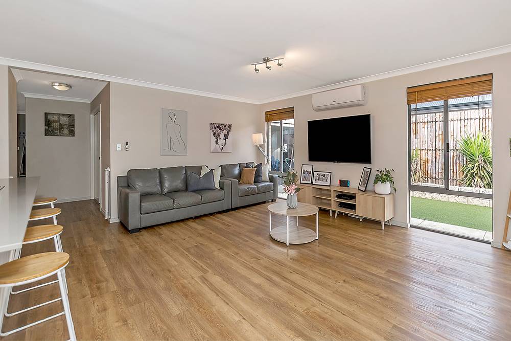 7 Golden Bay Drive, Golden Bay, WA 6174