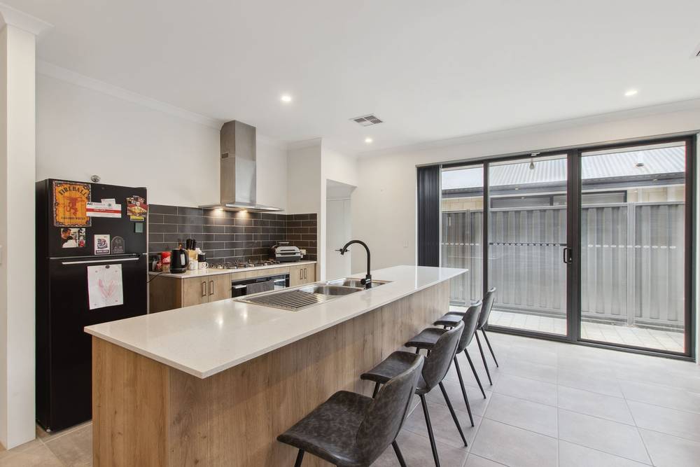 71 Ladybower Vista, Aveley, WA 6069