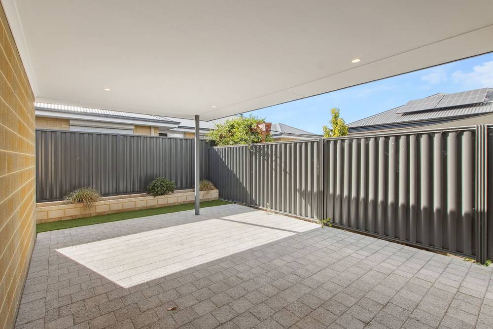 71 Ladybower Vista, Aveley, WA 6069